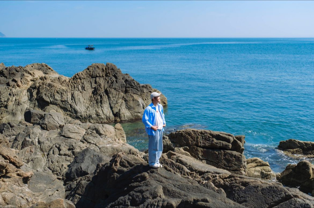 Bãi Đá Đen Đà Nẵng có gì hấp dẫn mà khiến nhiều du khách muốn quay lại?