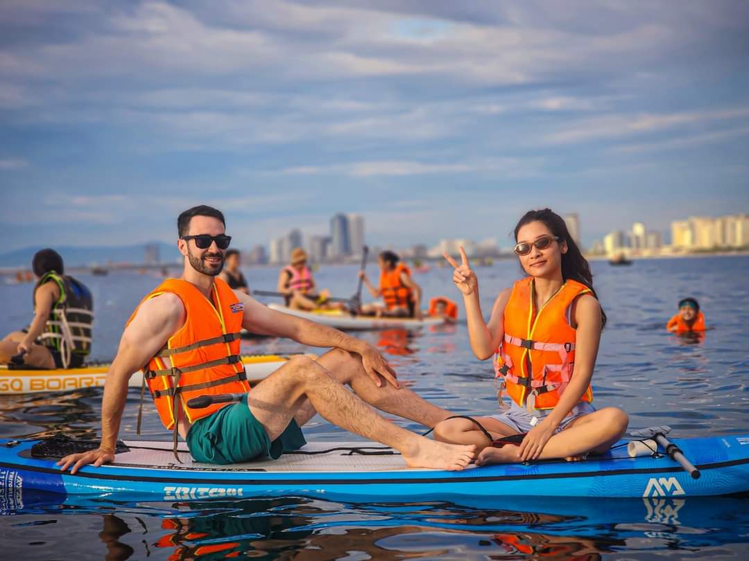 Chèo SUP Đà Nẵng – Trải Nghiệm Thể Thao Biển Độc Đáo Không Thể Bỏ Lỡ Khi Du Lịch Thành Phố Biển