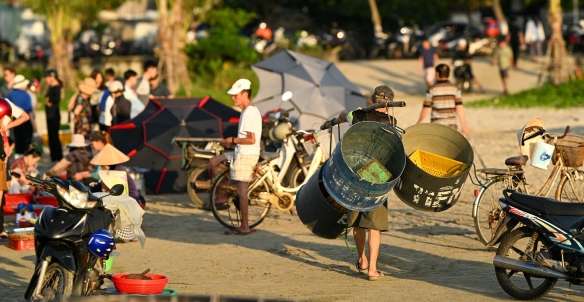 Chợ Mân Thái: Chợ Chiều Hải Sản Nổi Tiếng Tại Sơn Trà Đà Nẵng Có Gì Hấp Dẫn?