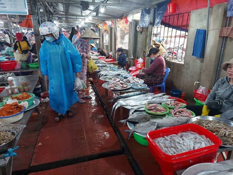 Chợ Mân Thái: Chợ Chiều Hải Sản Nổi Tiếng Tại Sơn Trà Đà Nẵng Có Gì Hấp Dẫn?