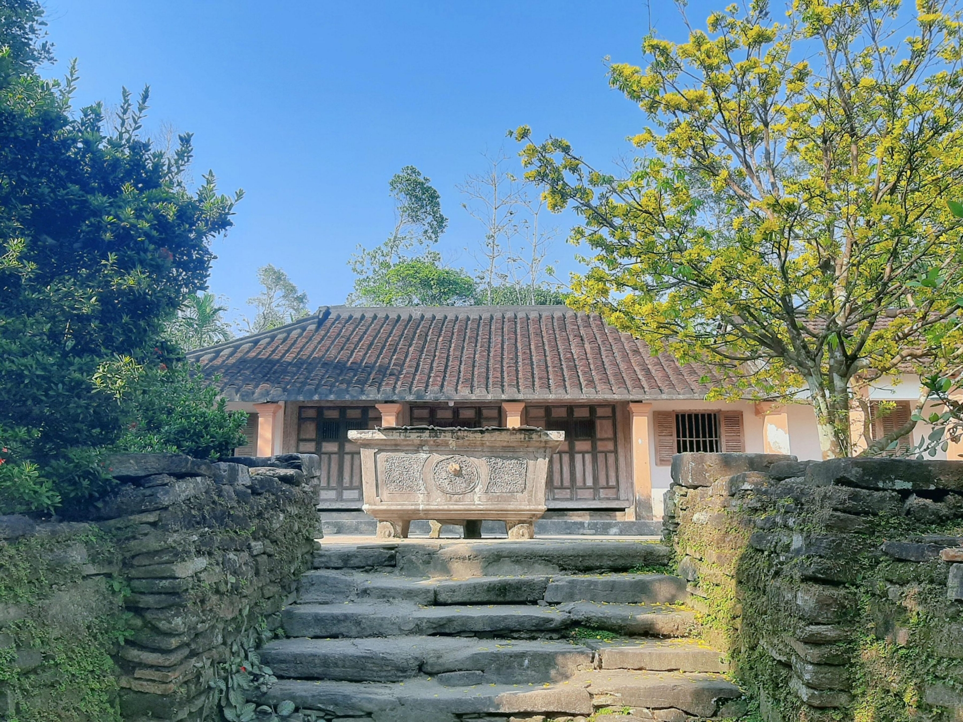 Làng cổ Lộc Yên có gì đẹp để trở thành điểm dừng chân đáng đi ở vùng trung du xứ Quảng?