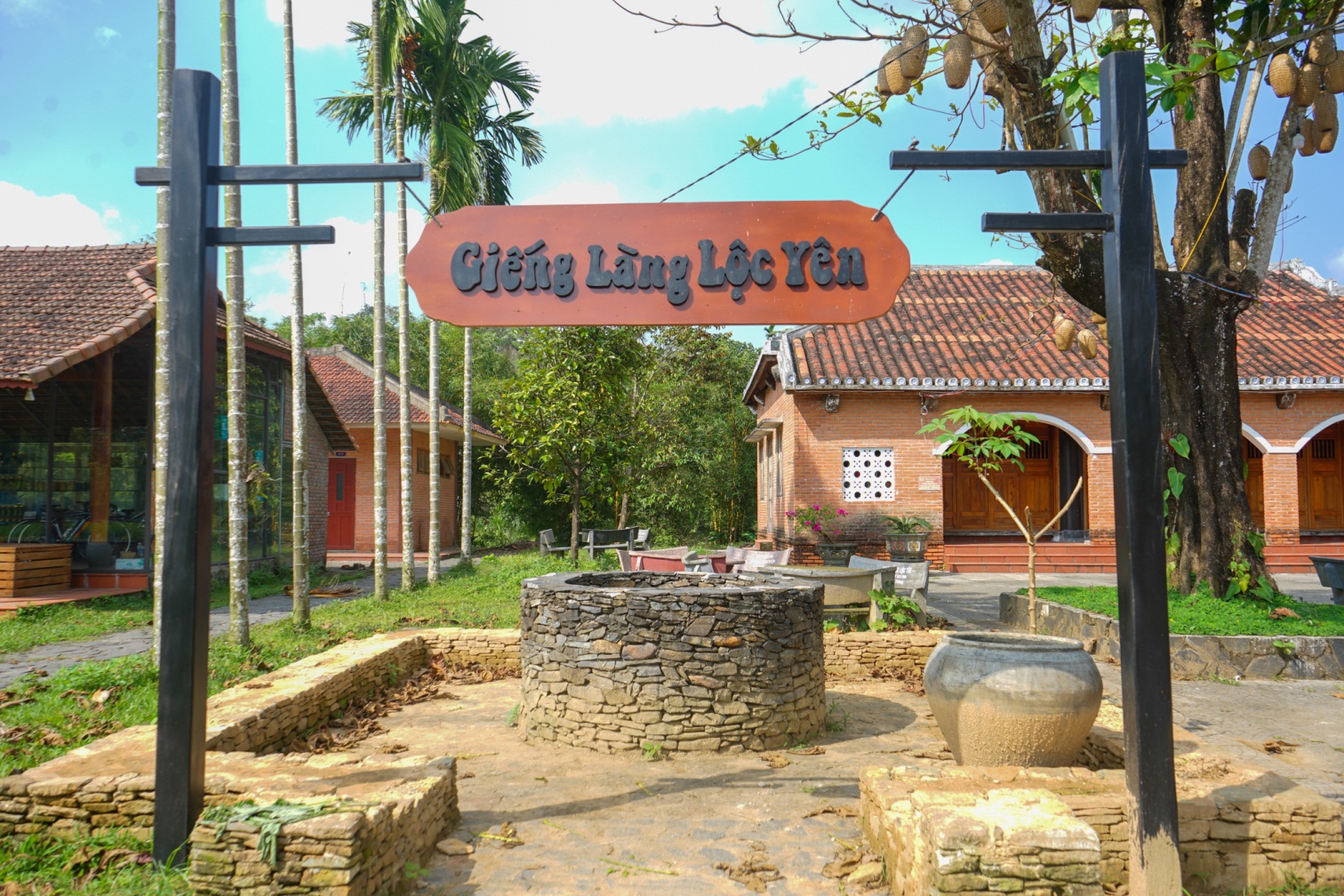 Làng cổ Lộc Yên có gì đẹp để trở thành điểm dừng chân đáng đi ở vùng trung du xứ Quảng?