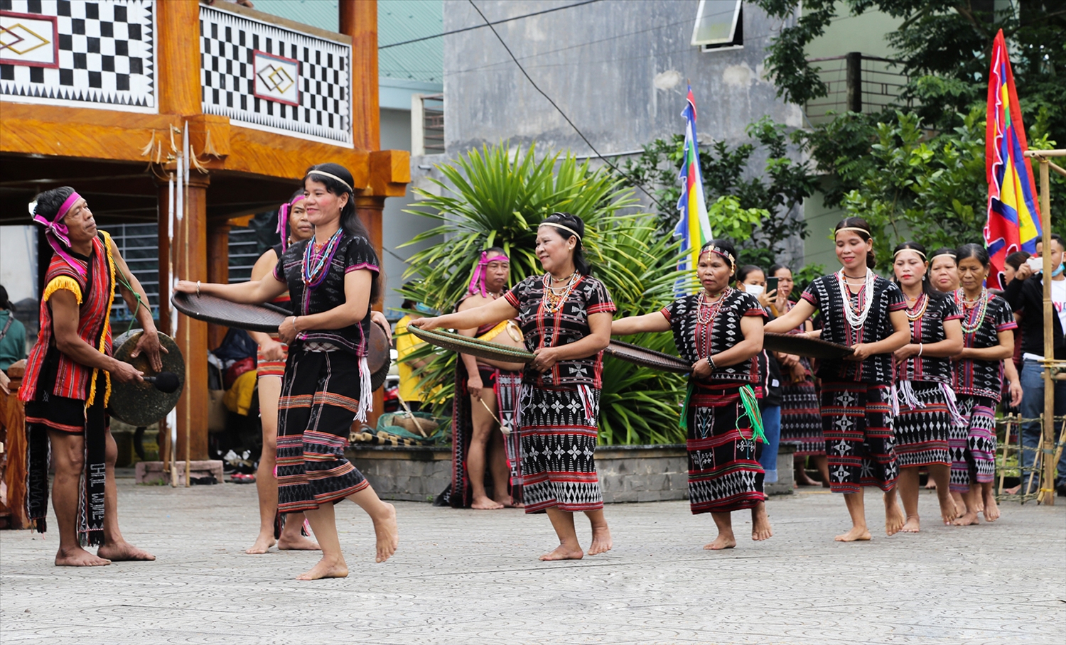 Leaf Village & Farm Làng Lá: Điểm du lịch sinh thái chữa lành giữa núi rừng Đà Nẵng