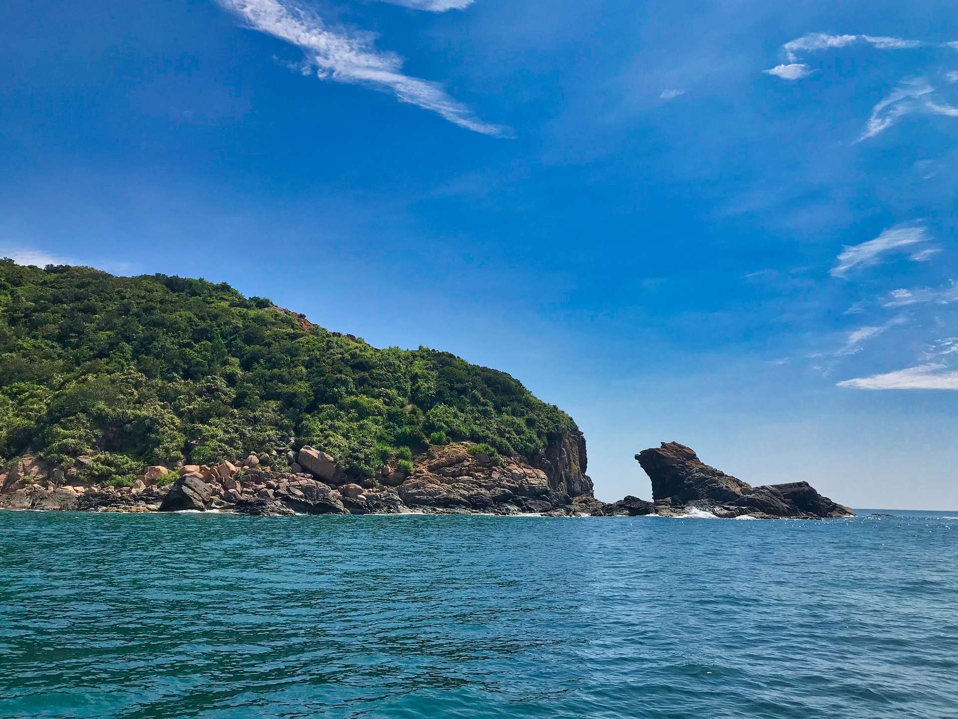 Mũi Nghê: Hành Trình Khám Phá Viên Ngọc Hoang Sơ Giữa Bán Đảo Sơn Trà