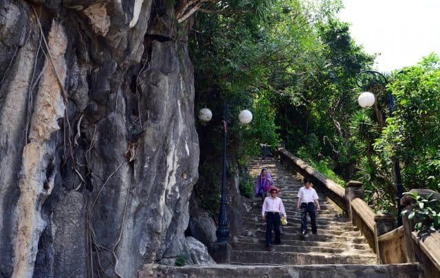 Ngọn Thủy Sơn có gì đặc biệt? Khám phá viên ngọc tâm linh giữa lòng Ngũ Hành Sơn Đà Nẵng