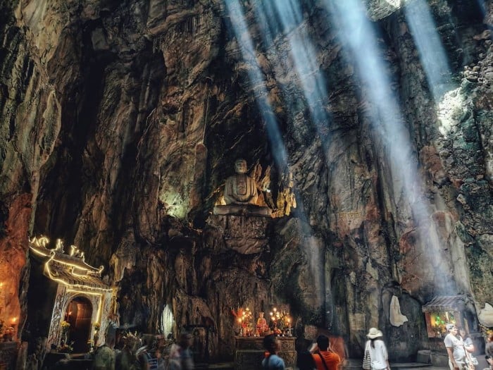 Ngọn Thủy Sơn có gì đặc biệt? Khám phá viên ngọc tâm linh giữa lòng Ngũ Hành Sơn Đà Nẵng