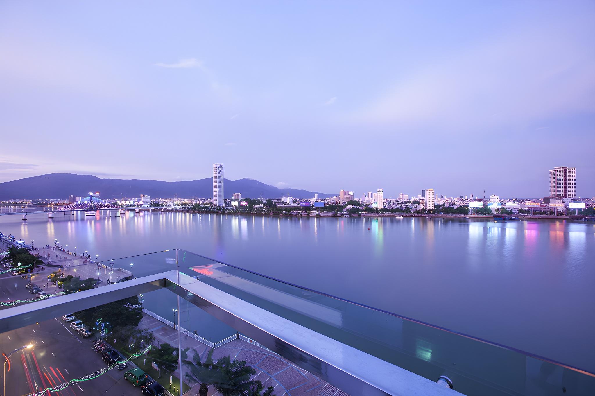 Review Happy Day Riverside Hotel & Spa Danang: Trải nghiệm nghỉ dưỡng ven sông giữa trung tâm