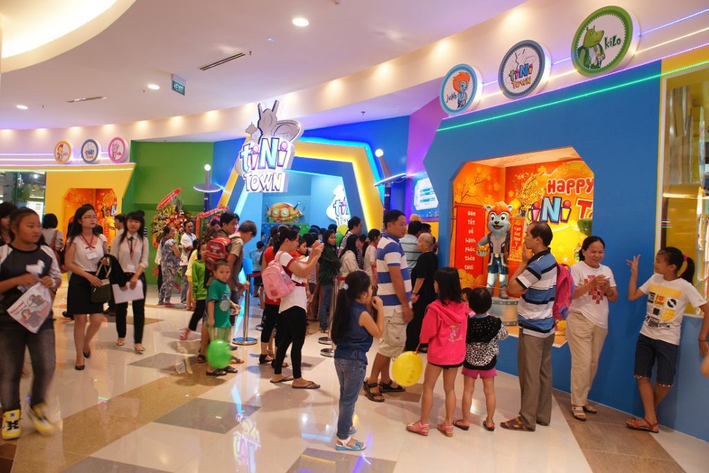 Vincom Plaza Đà Nẵng có gì thú vị? Khám phá thiên đường mua sắm và giải trí giữa lòng thành phố biển